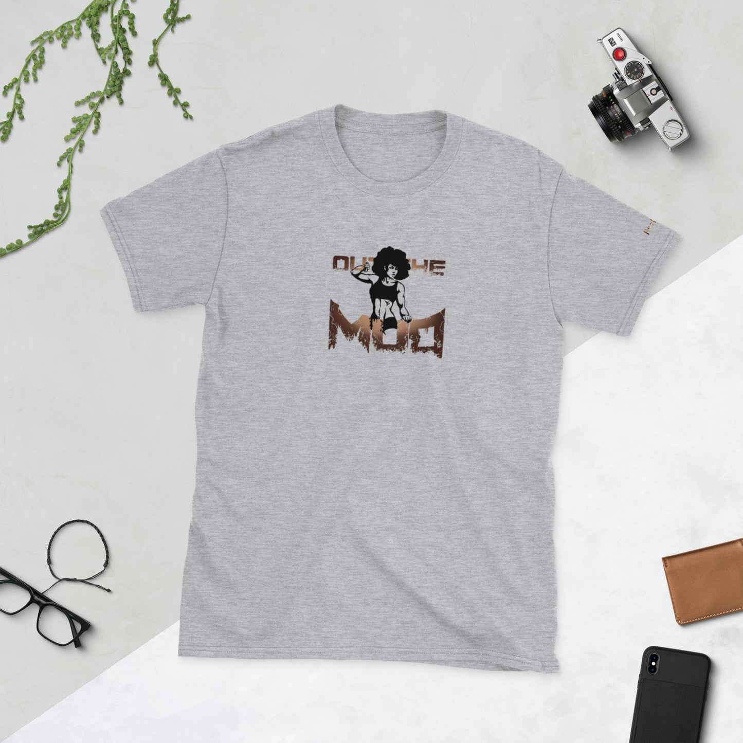 female "out the mud" W/fro short sleeve tees